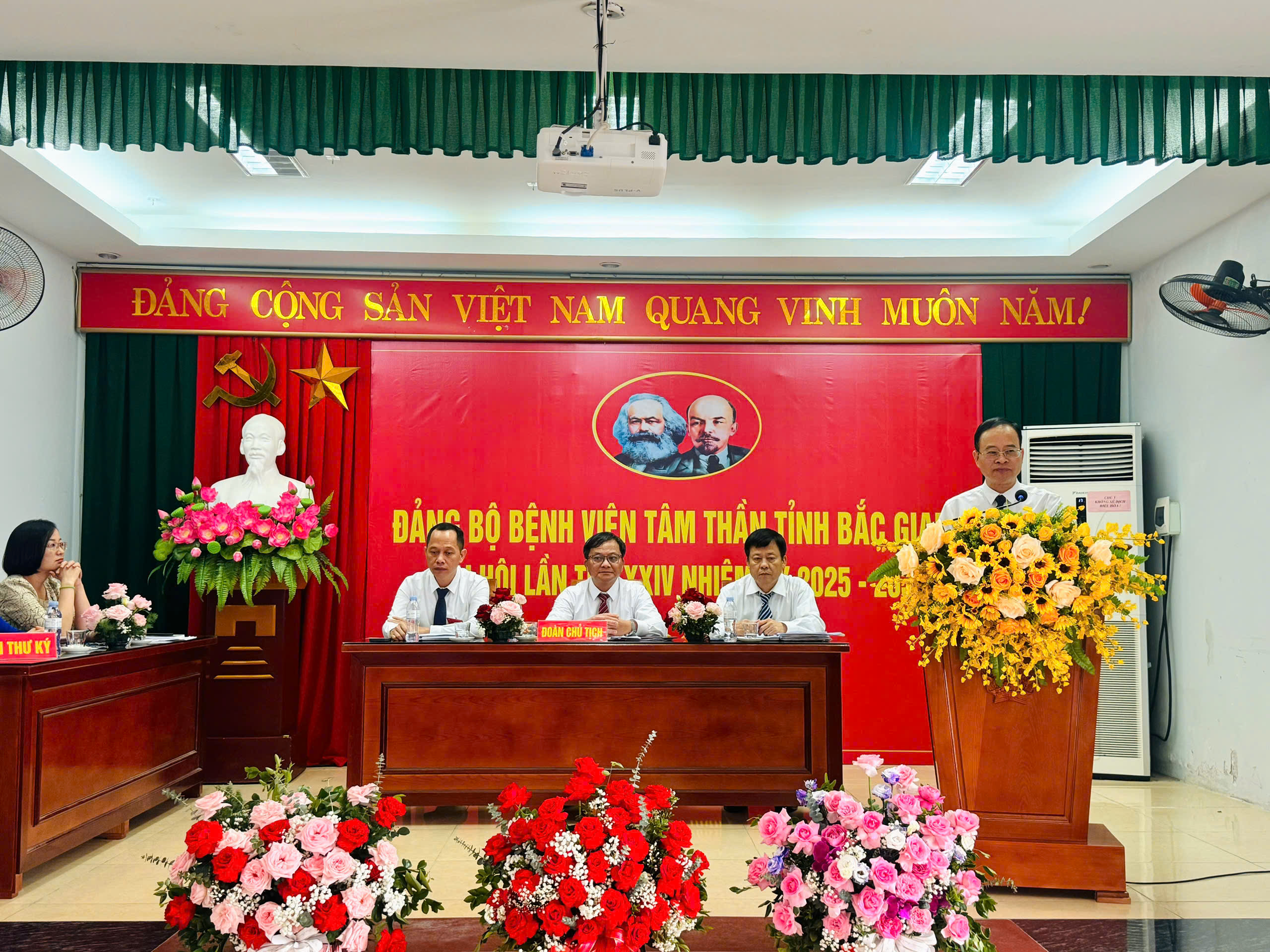 ĐẢNG BỘ BỆNH VIỆN TÂM THẦN BẮC GIANG TỔ CHỨC THÀNH CÔNG ĐẠI HỘI LẦN THỨ XXIV, NHIỆM KỲ 2025 – 2030