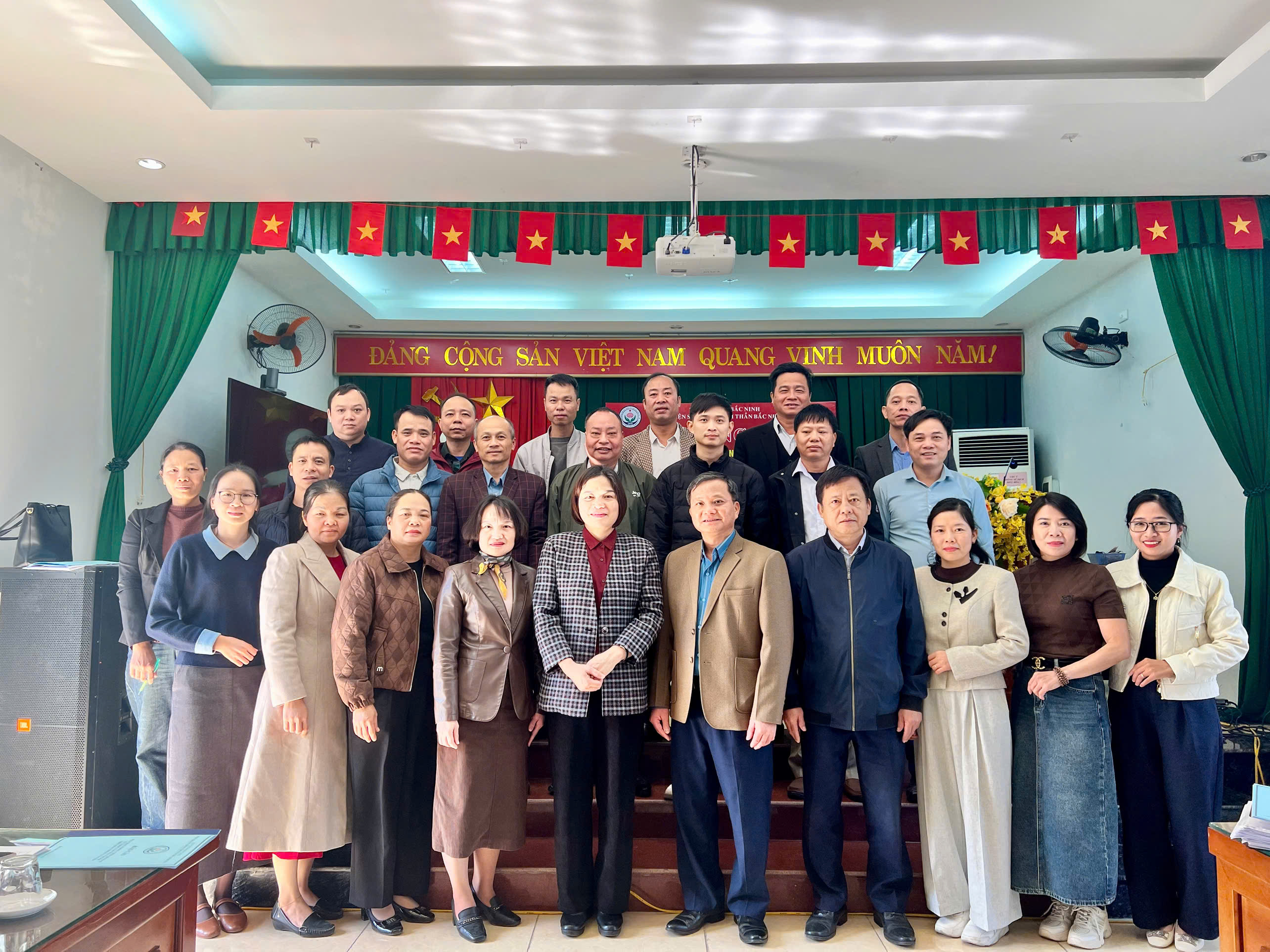 HỘI NGHỊ TỔNG KẾT CÔNG TÁC PHÒNG, CHỐNG RỐI LOẠN SỨC KHỎE TÂM THẦN NĂM 2025 VÀ TRIỂN KHAI NHIỆM...|https://bvsktamthanbacninh1.com/chi-tiet-tin-tuc/-/asset_publisher/M0UUAFstbTMq/content/hoi-nghi-tong-ket-cong-tac-phong-chong-roi-loan-suc-khoe-tam-than-nam-2025-va-trien-khai-nhiem-vu-nam-2026